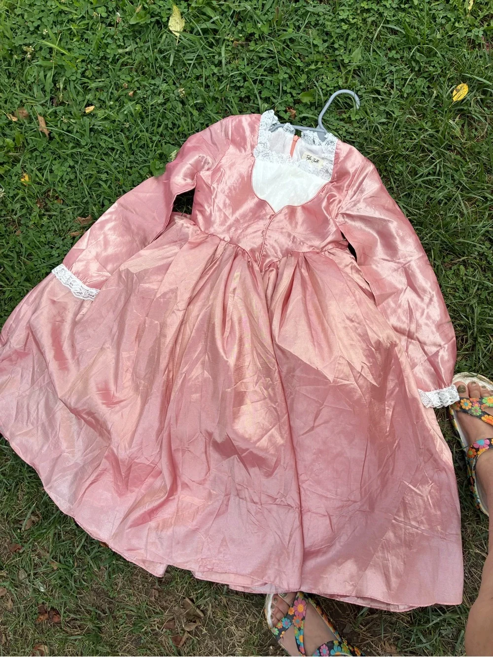 Girls' Pink Historic-Style Theater Costume Dress with Lace Trim